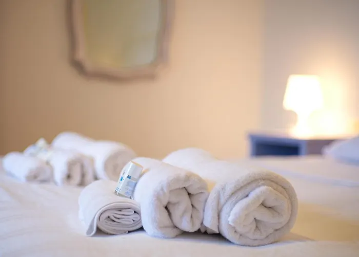 Rossi Boutique 스칸디치